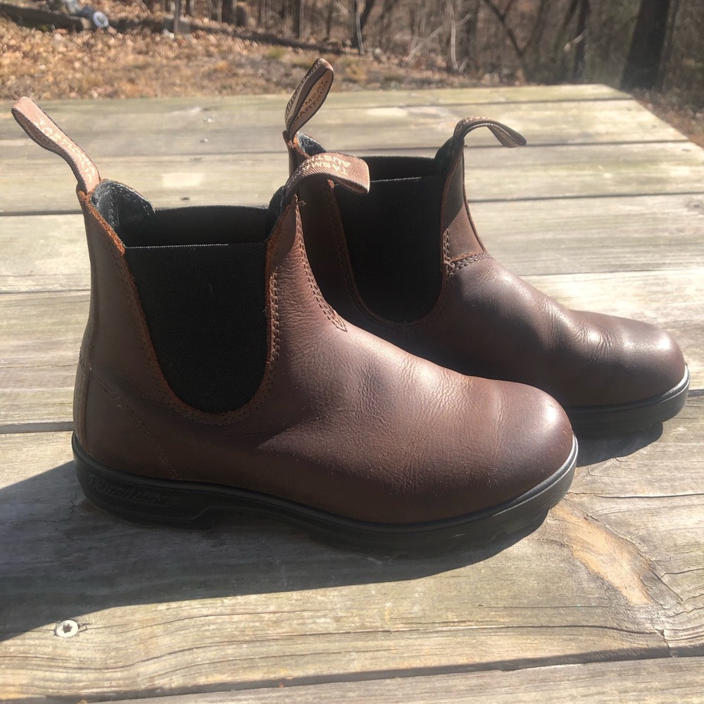 Blundstone Antique Brown Chelsea Boots